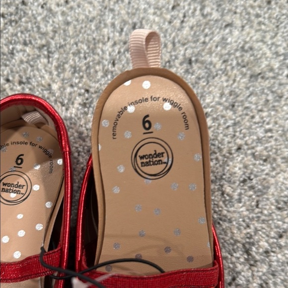 Wonder Nation Red Dress Shoes with Glossy Finish and Mary Jane Strap - Picture 7 of 7